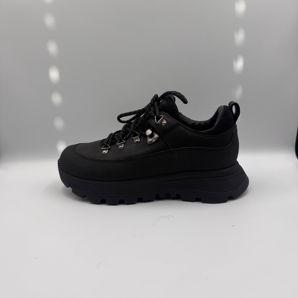 Retail$225 FitFlop Neo-D-Hyker BlackLeather Water Resistant Sneakers GQ5-090 US8